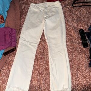 MOTHER white Denim with Frayed Hem